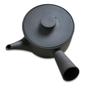 Kyu-su teapot - kuro
